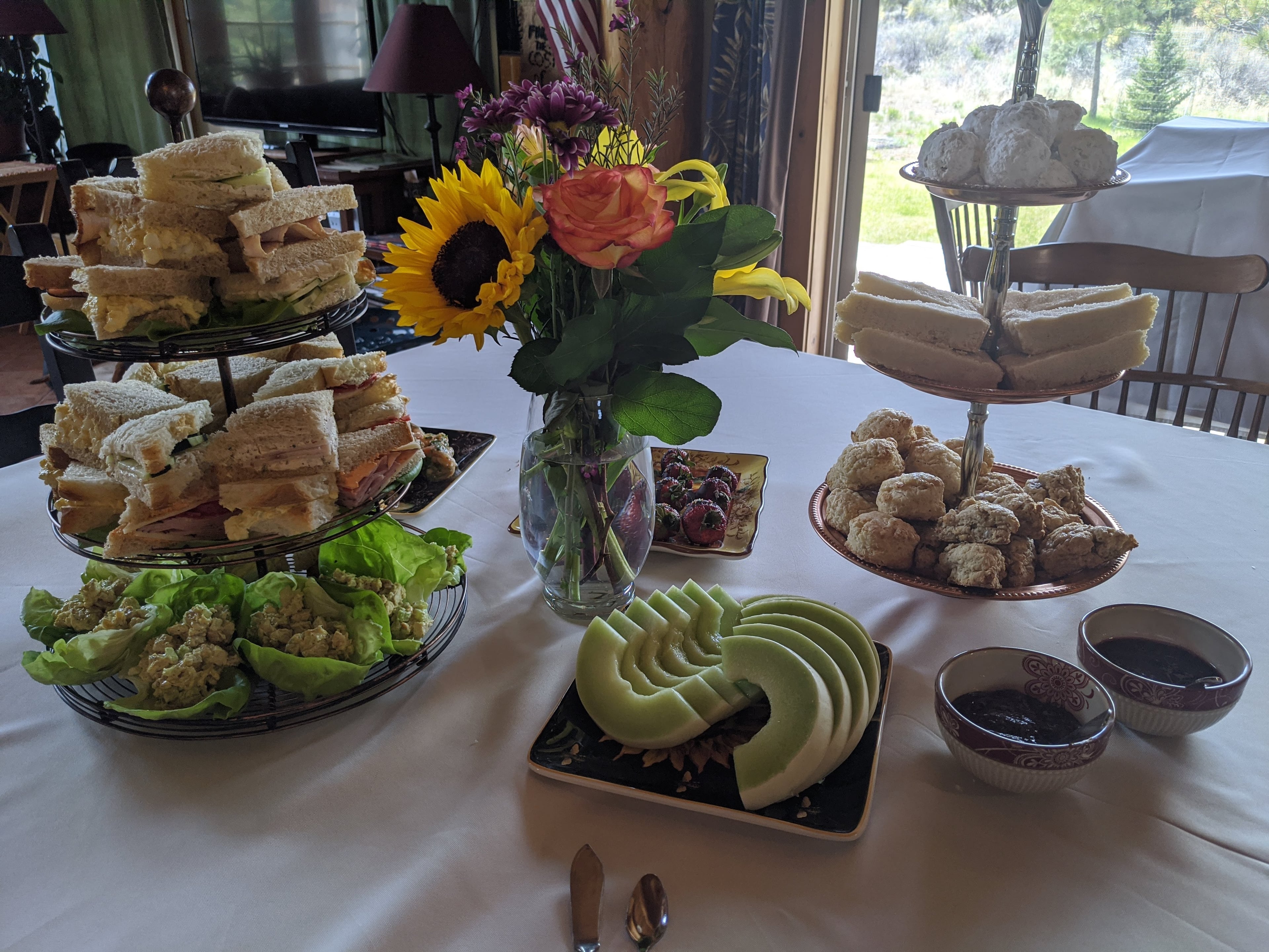 Corporate catering table in Central Oregon
